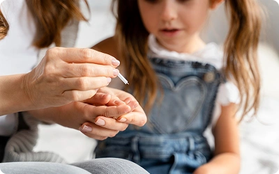 Child at pediatric endocrinology consultation