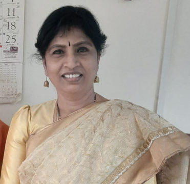 Portrait of Dr. Usha Vishwanath, Director and Senior Consultant in Obstetrics and Gynecology.